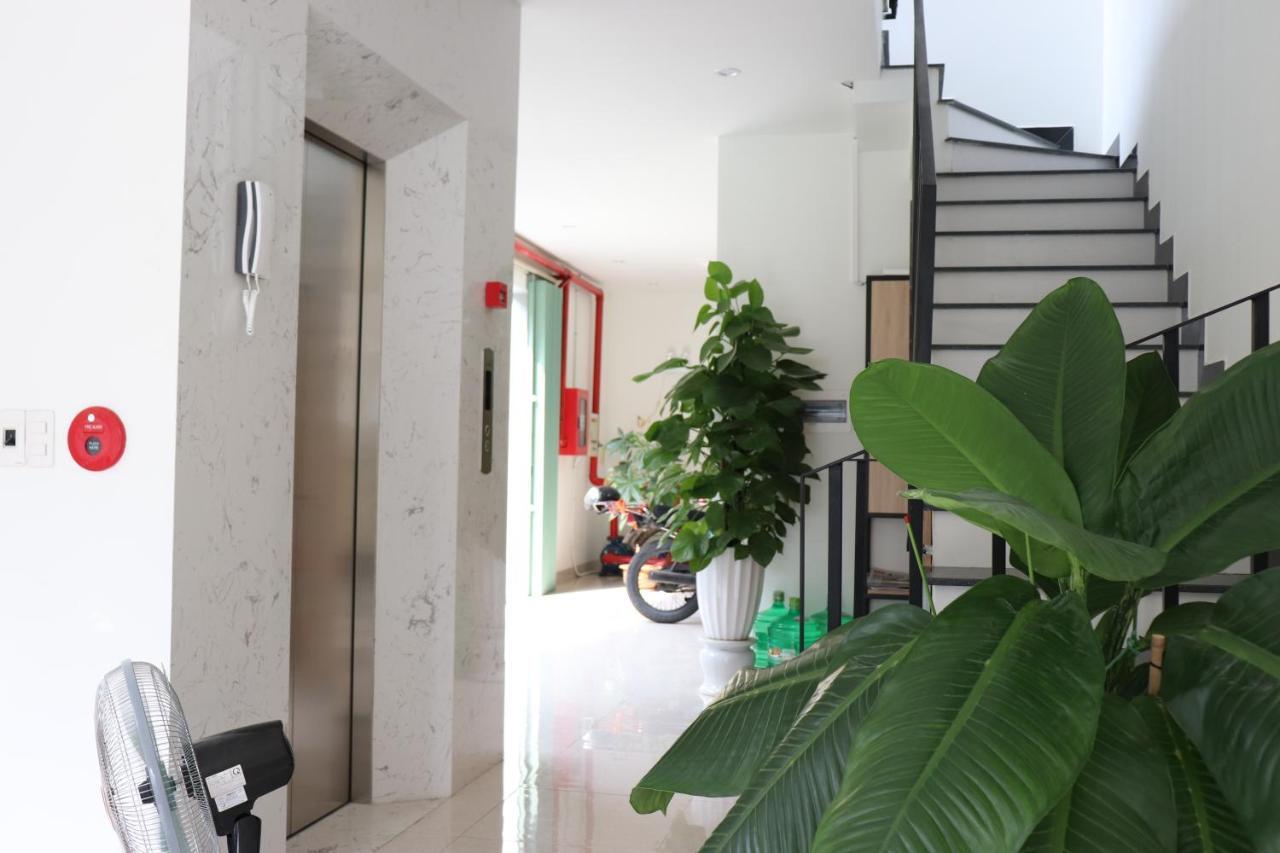 Royal Lion Hotel & Apartment ดานัง ภายนอก รูปภาพ