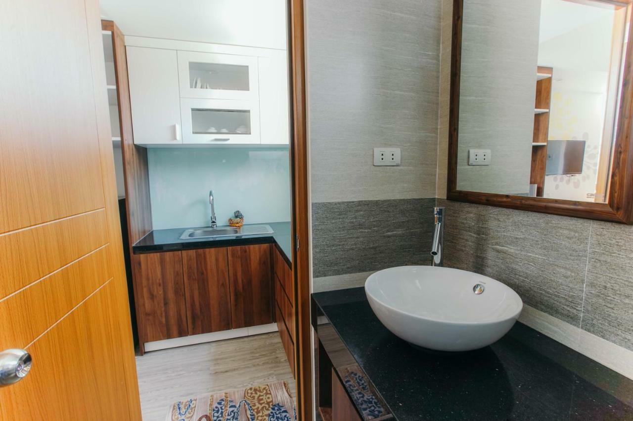 Royal Lion Hotel & Apartment ดานัง ภายนอก รูปภาพ